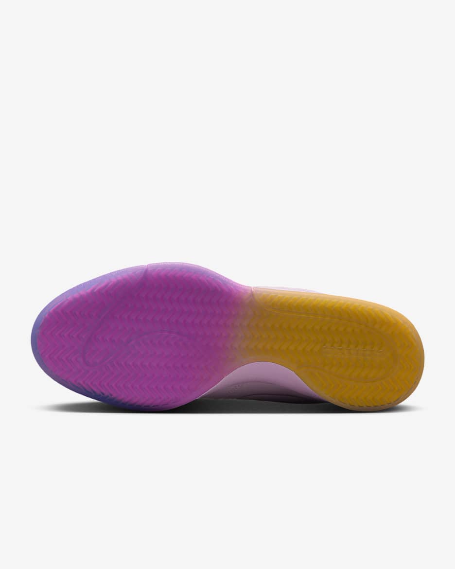 Nike Book1 